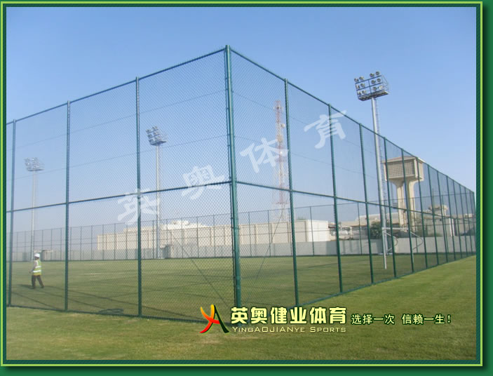 高尔夫围网灯光